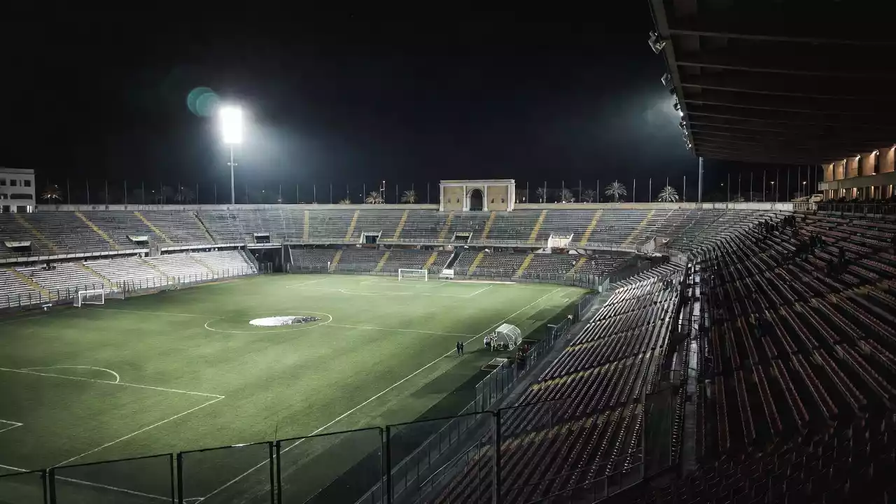 Forlimpopoli: nuova copertura per stadio Filippi