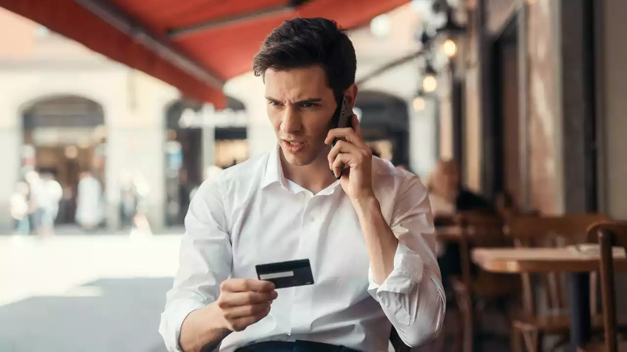 Brescia: arrestato 32enne dopo rapina in negozio