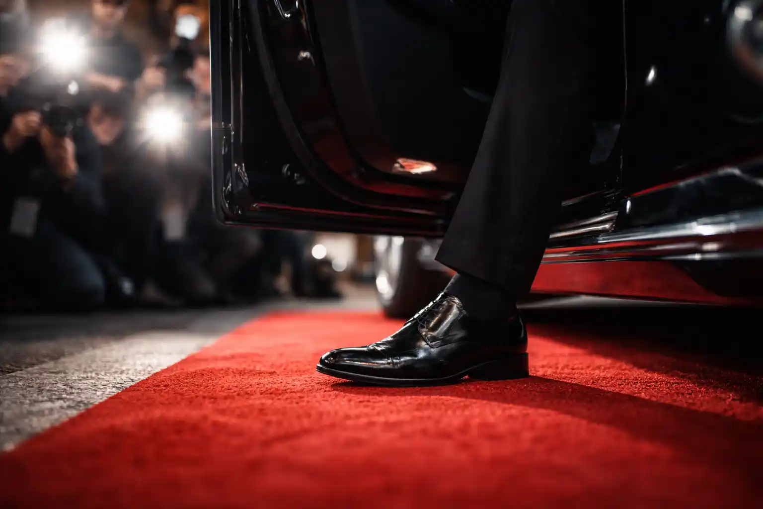 Hollywood: oltre 1000 star contro fusione Warner-Paramount