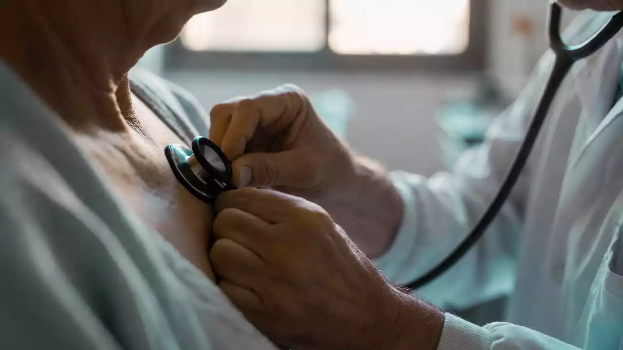 Umbria: ridotti tempi visite ambulatoriali, sindacati protestano