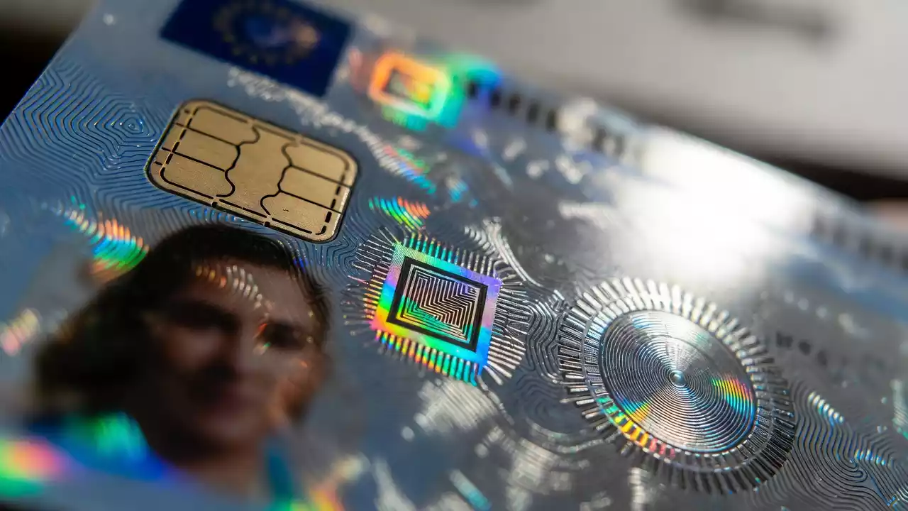 Thiene: 22enne denunciato per microchip carta d'identità sparito